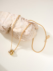 Tiffany cushion-shaped three-color ring diamond necklace-3680